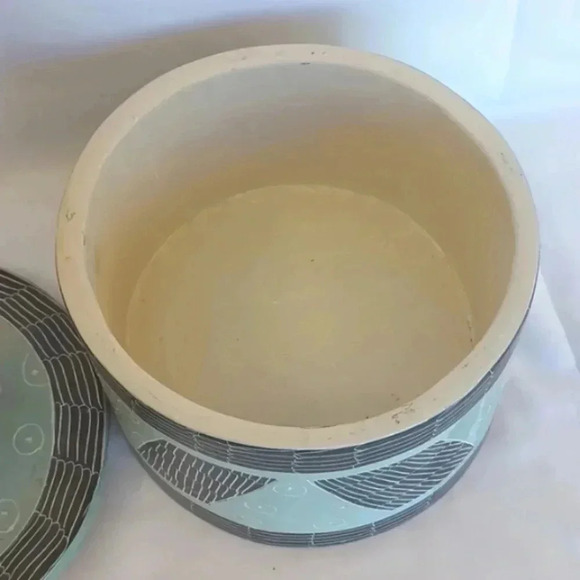 1990s African Elephant Hand Carved Soapstone Dish - Picture 3 of 4